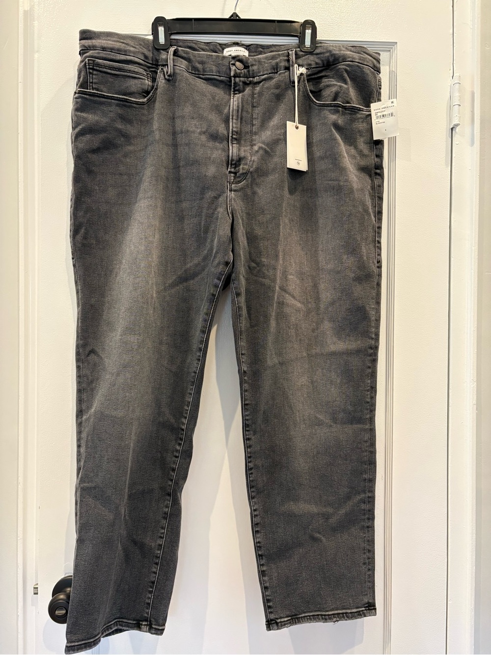 NWT Good American Always Fits Slim Straight Jeans Black Wash Size 28-32 4X 5X